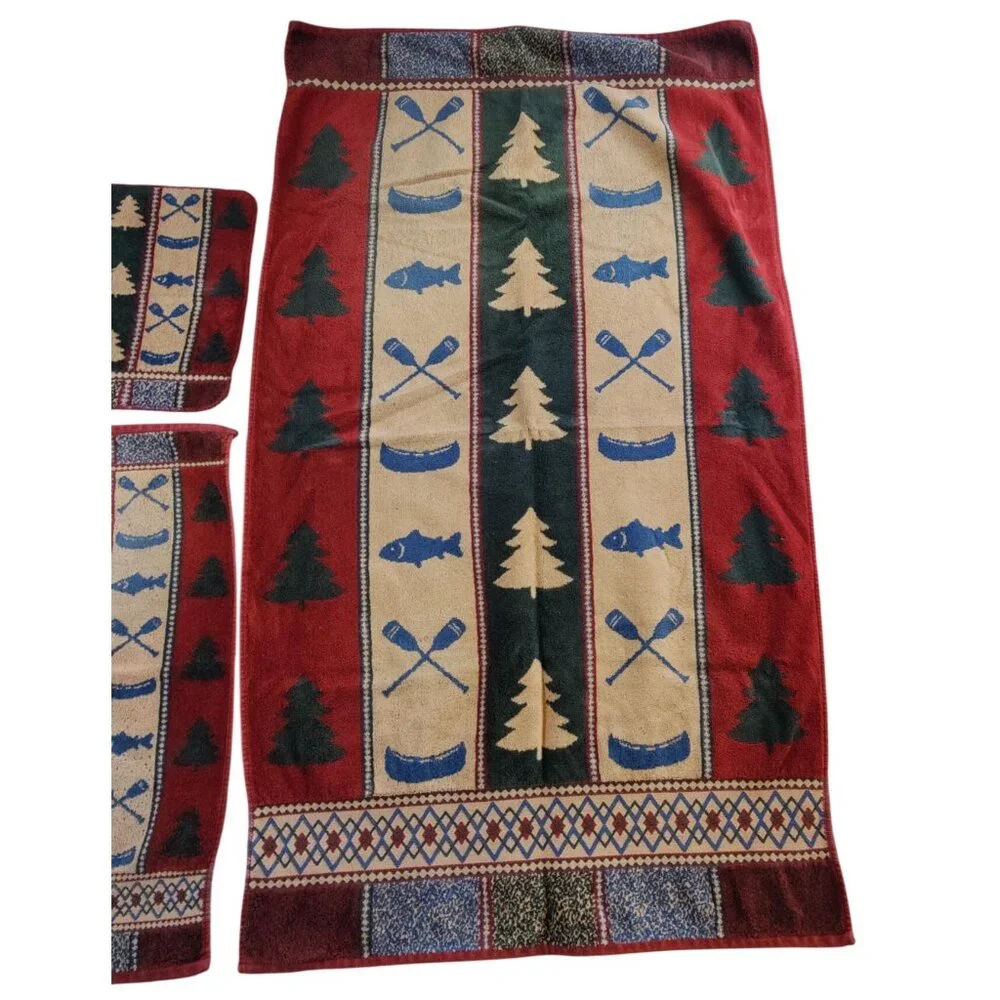 Vintage Cecil Laydah Cabin Theme Towel Set